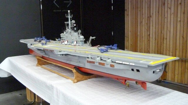 Maquettes Porte avion